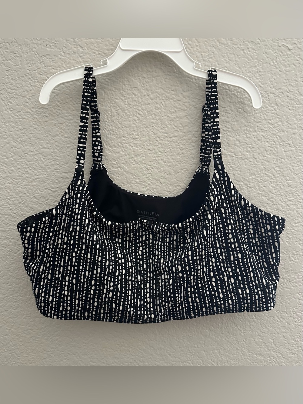 Athleta Women’s Swim Top